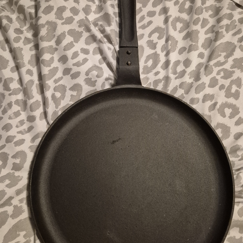 Cousances Size 4 Crepe Skillet
